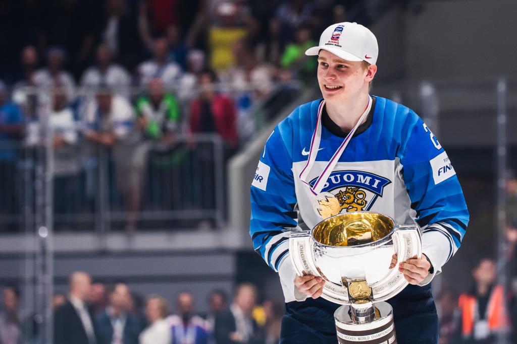 Kaapo Kakko – Jääkiekko